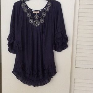 Woman’s Vintage Rebecca Taylor silk Blouse size L color Dark Navy.  #75